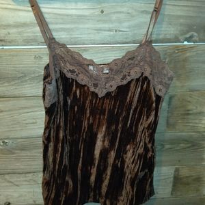 Large e k designs Brown camisole